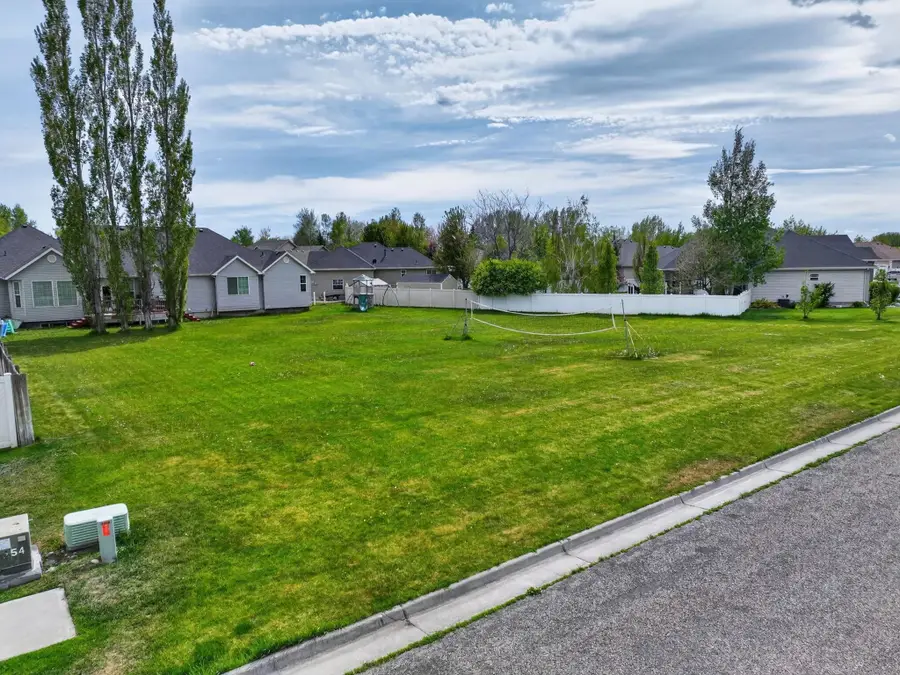 6114 Bay Hill Drive, Idaho Falls, ID 83402 - #2