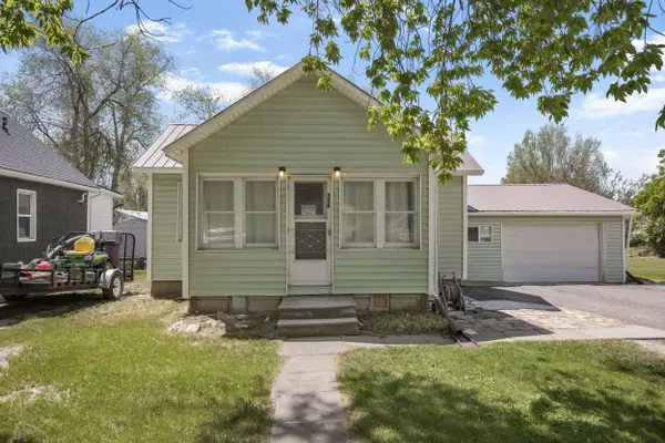 326 Arthur Street, American Falls, ID 83211