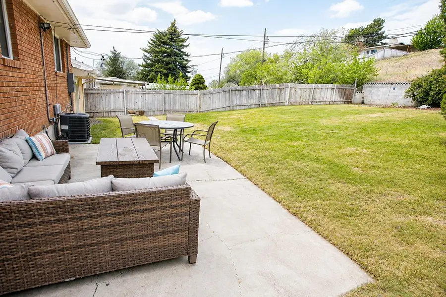 1352 Ammon St, Pocatello, ID 83201 - #3