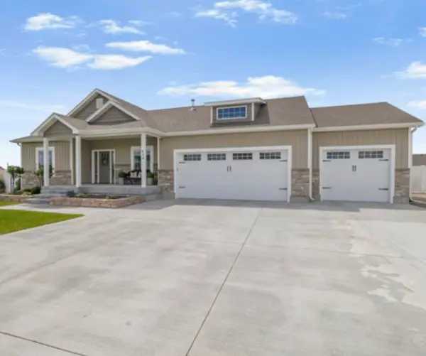 634 Glacier Ave, Shelley, ID 83274