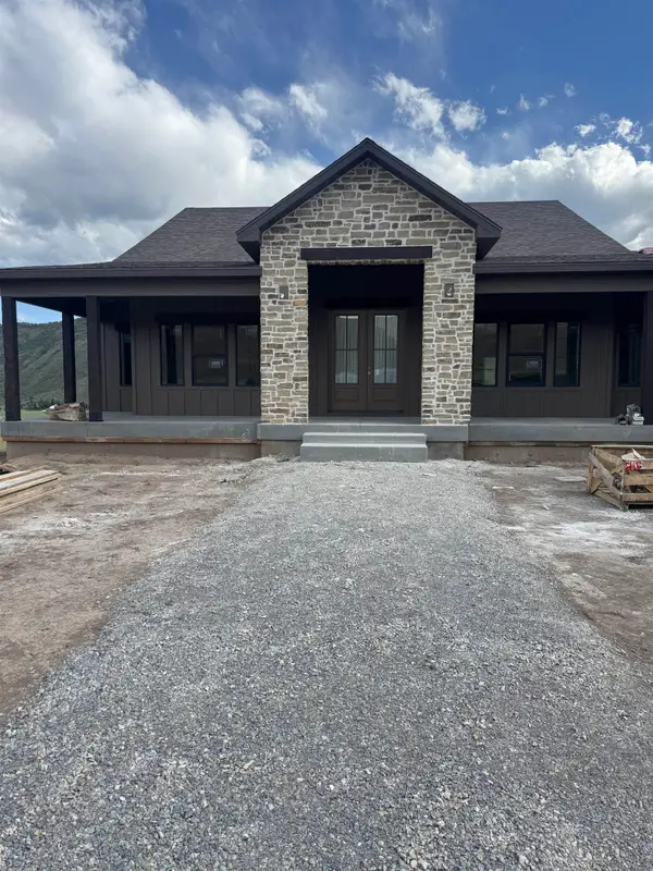 3925 Utah Dr, Inkom, ID 83245