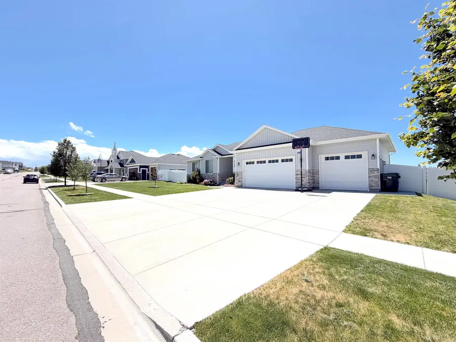 2359 Legacy Dr., Pocatello, ID 83201 - #2