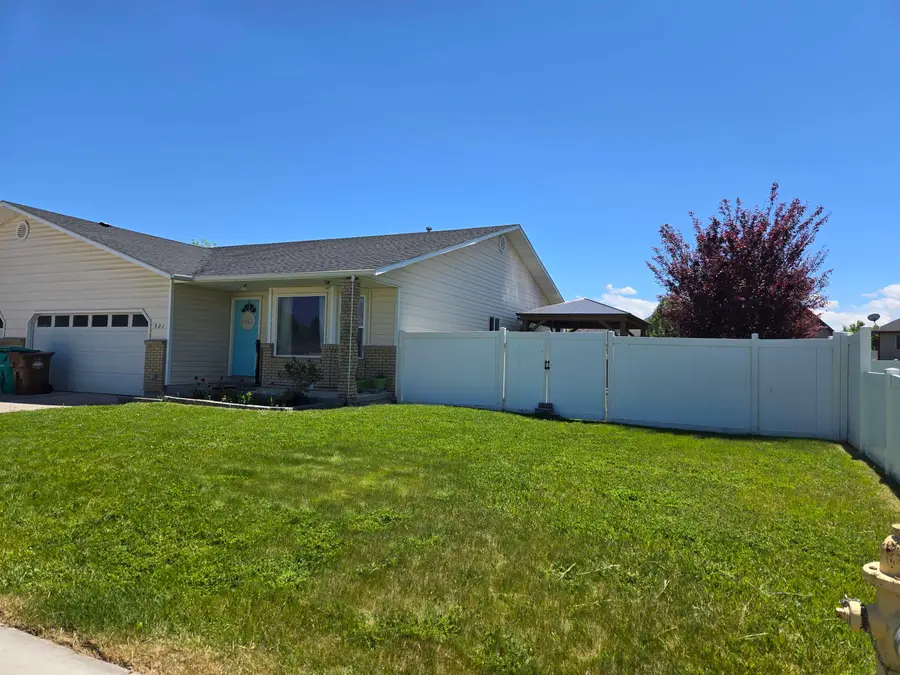 921 Sawtooth, Chubbuck, ID 83202 - #3