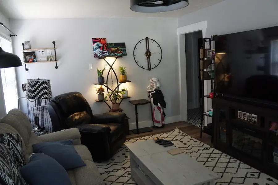530 N 14th Ave, Pocatello, ID 83201 - #2