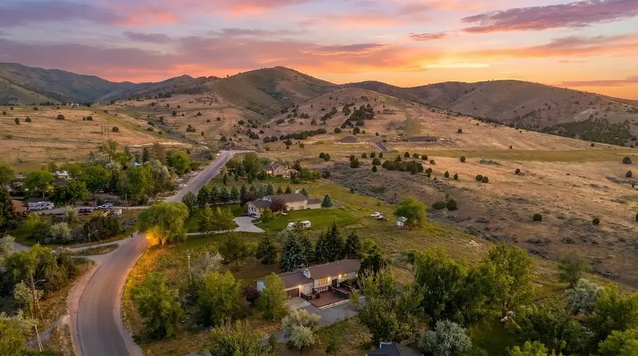 1444 City Creek Rd, Pocatello, ID 83204 - #2