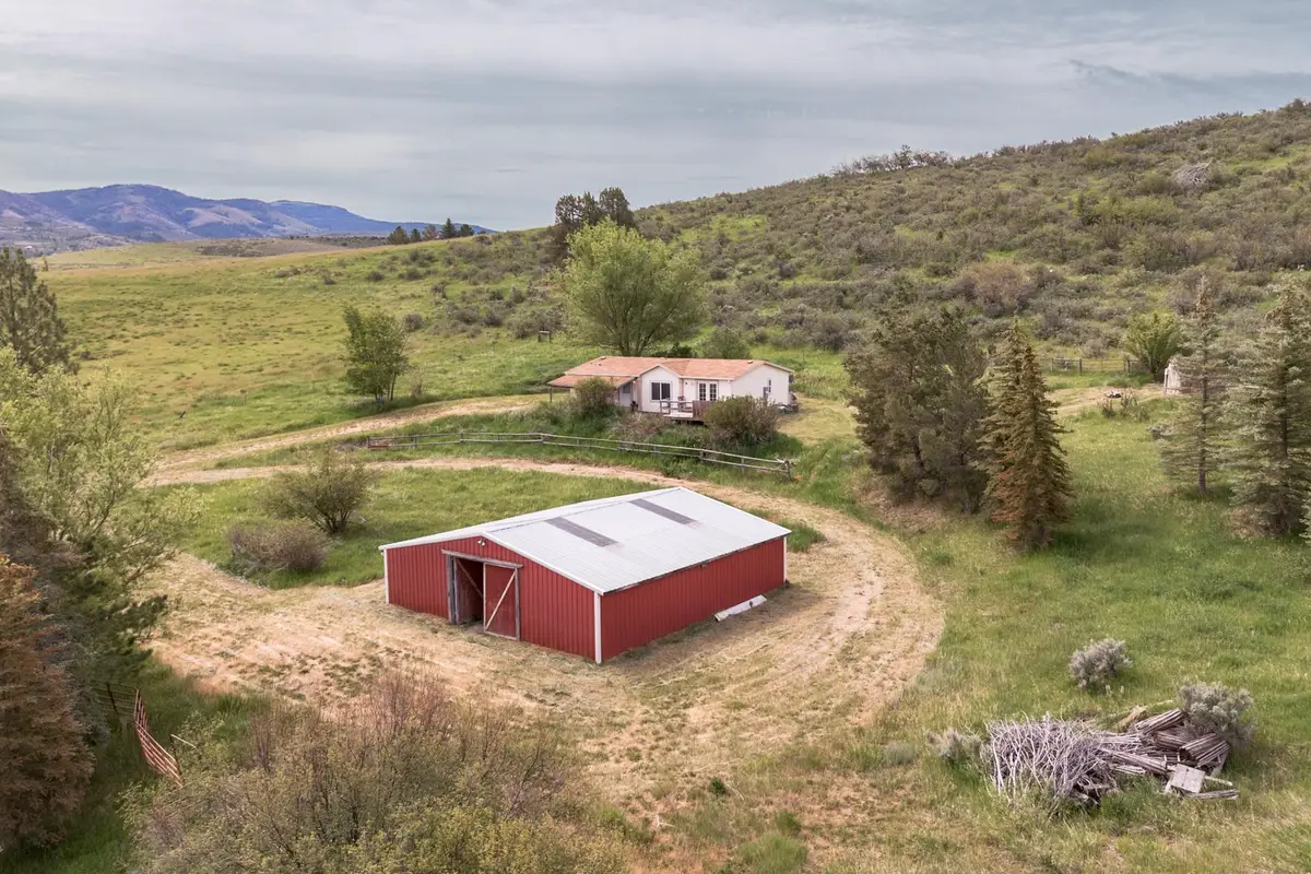 9205 E Merrick Rd, Lava Hot Springs, ID 83246 - #1