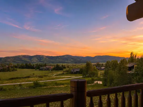 122 Hastings Drive, Unit #303, Victor, ID 83455