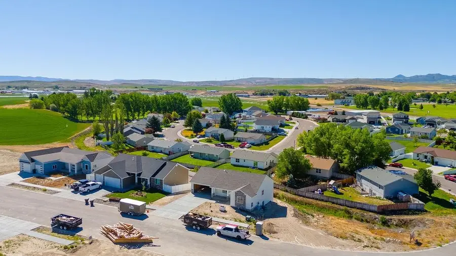 326 Lakeview Blvd, American Falls, ID 83211 - #3