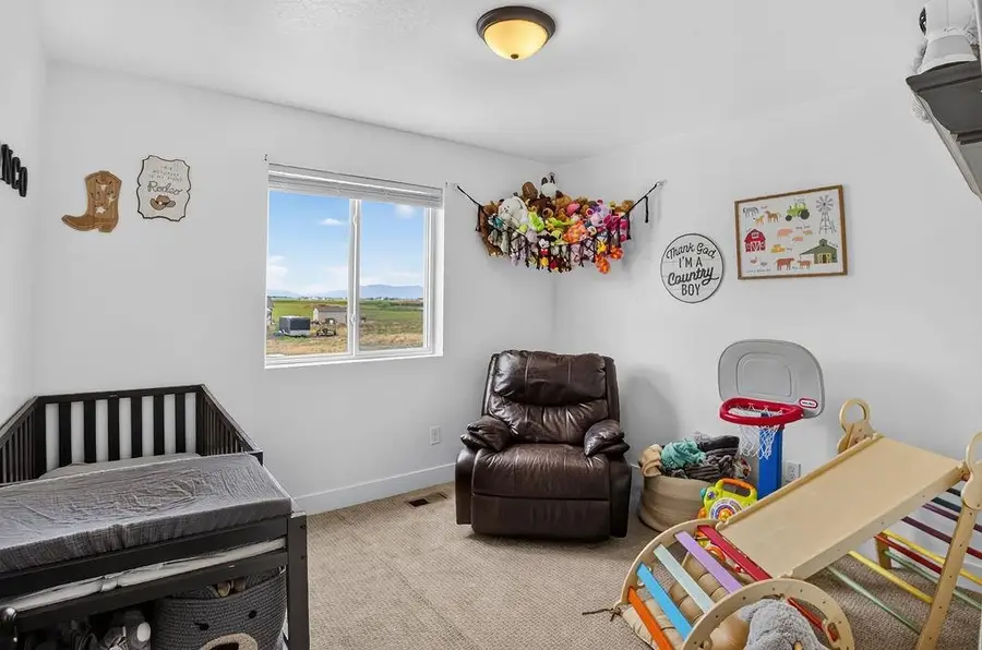 85 E Legacy Dr, Franklin, ID 83237 - #3