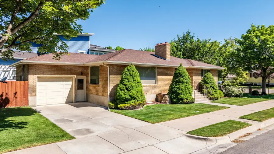 848 E Bonneville St, Pocatello, ID 83201 - #2