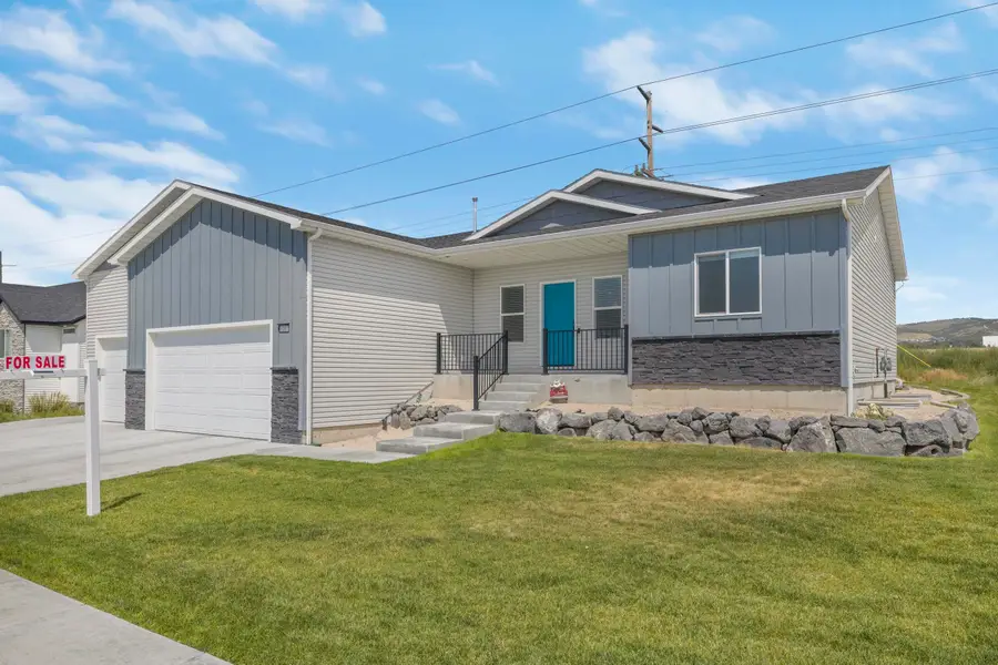 1201 Dolostone Dr, Pocatello, ID 83201 - #2