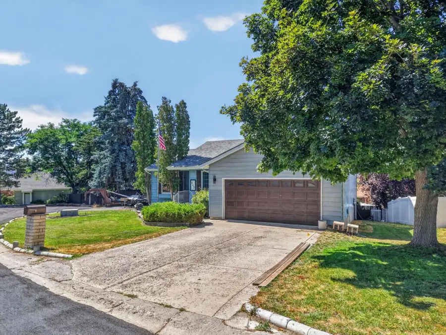 645 Bitterroot Dr, Pocatello, ID 83201 - #3