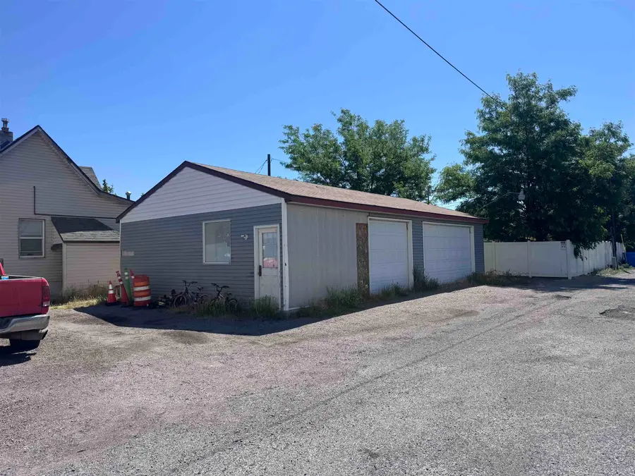 439 E Wyeth, Pocatello, ID 83201 - #2