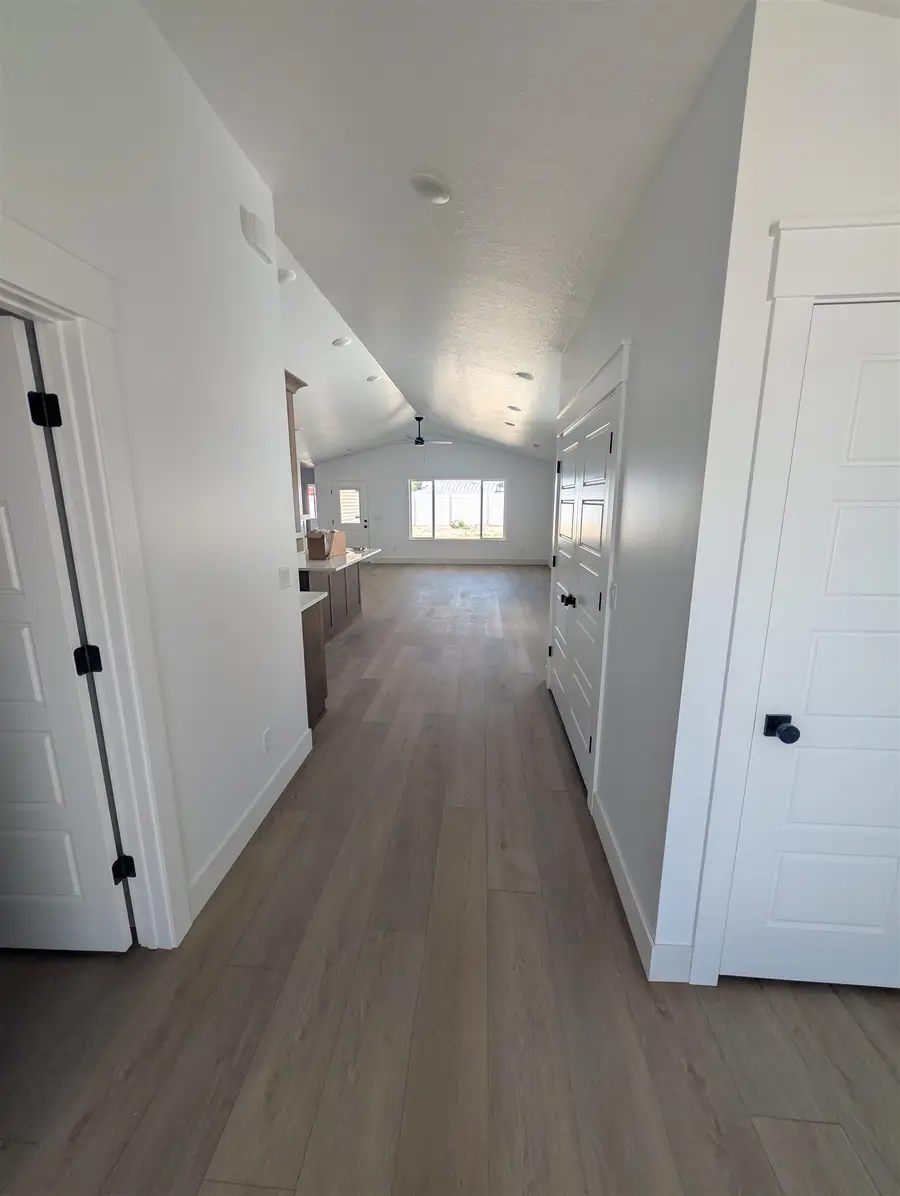 1286 Troy Ln, Pocatello, ID 83201 - #2