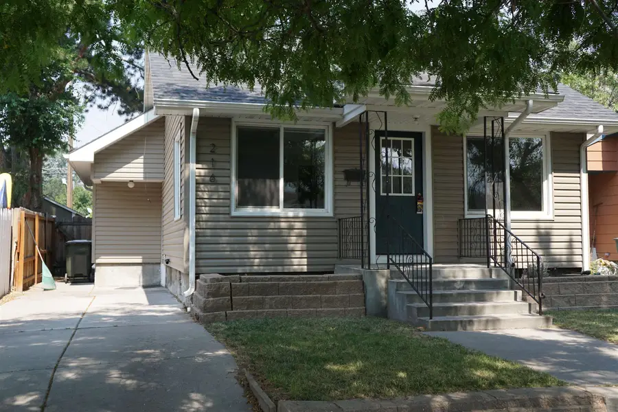 216 S 11th Ave, Pocatello, ID 83201 - #2
