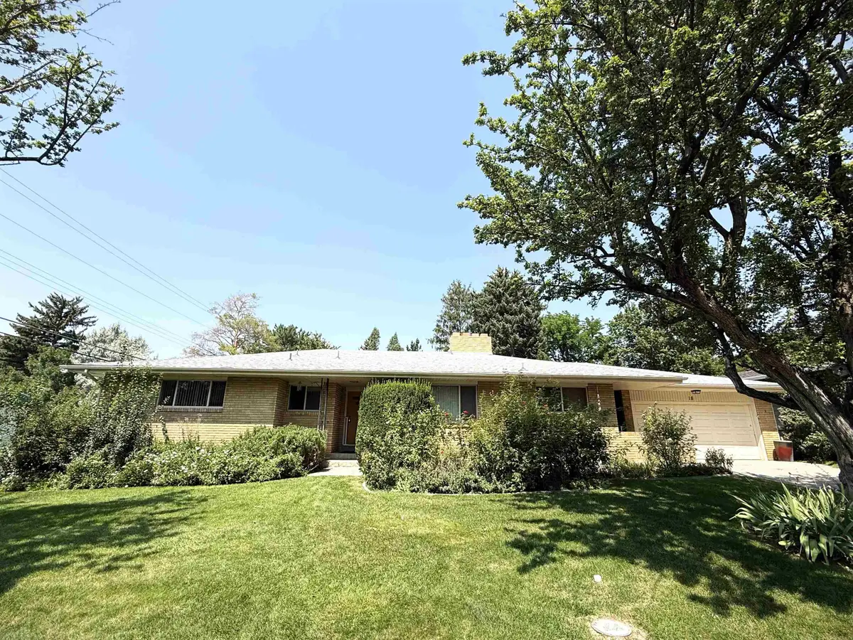 18 Columbia St, Pocatello, ID 83201 - #1