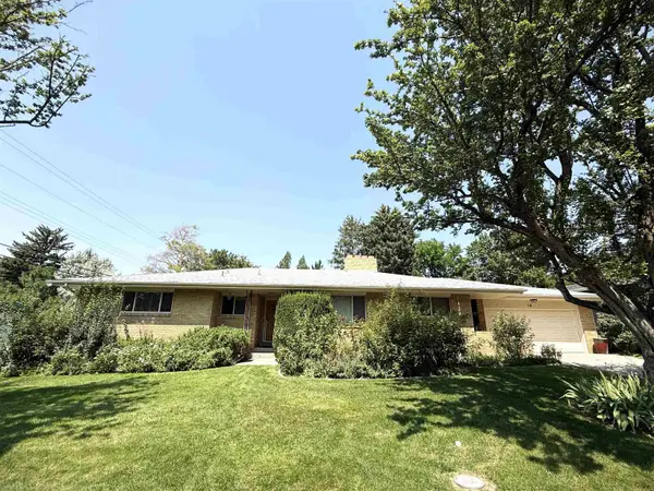 18 Columbia St, Pocatello, ID 83201