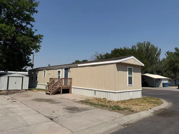 1550 Yellowstone Ave Trlr 38, Pocatello, ID 83201