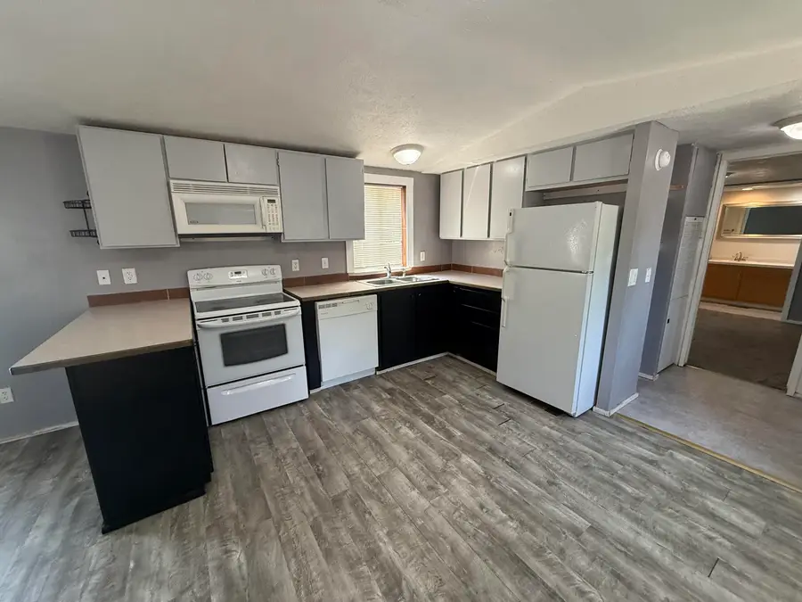 1550 Yellowstone Ave Trlr 38, Pocatello, ID 83201 - #3