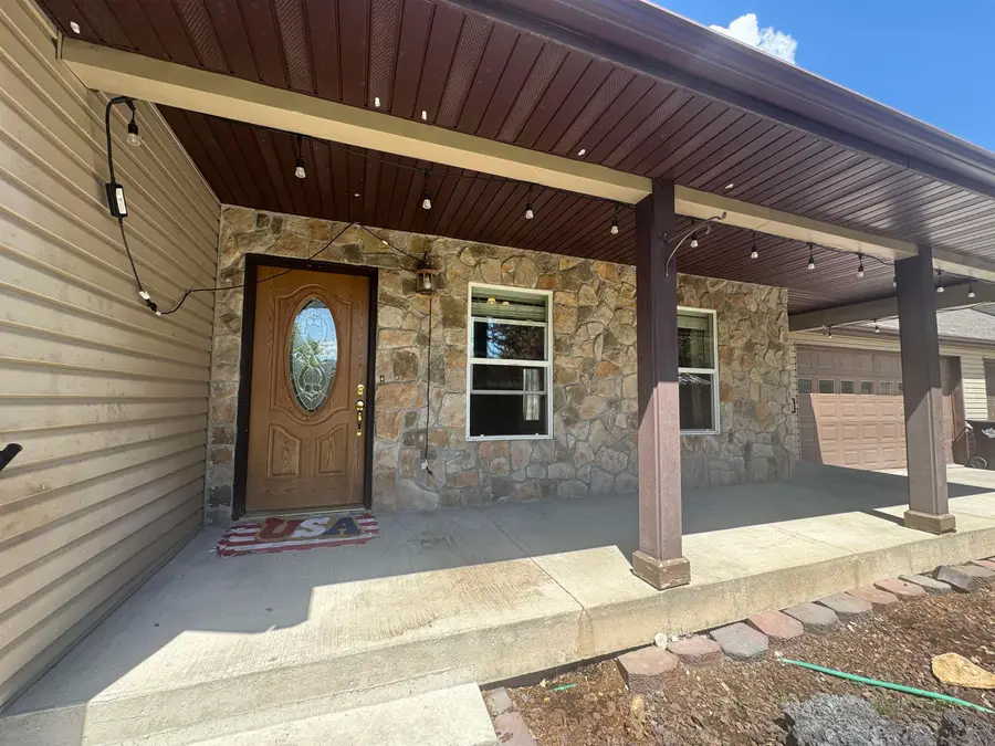 280 S 1st W #b, Soda Springs, ID 83276 - #3