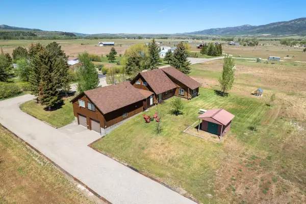 102 Valley Dr, Irwin, ID 83428