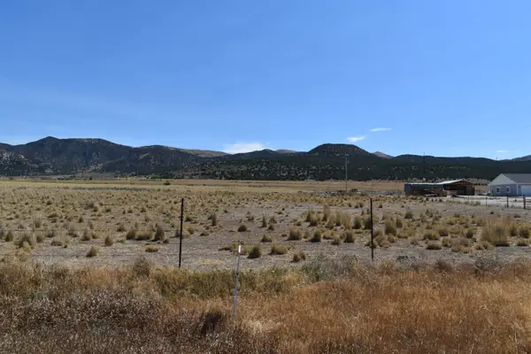 25 Horseshoe Lane, Malad City, ID 83252