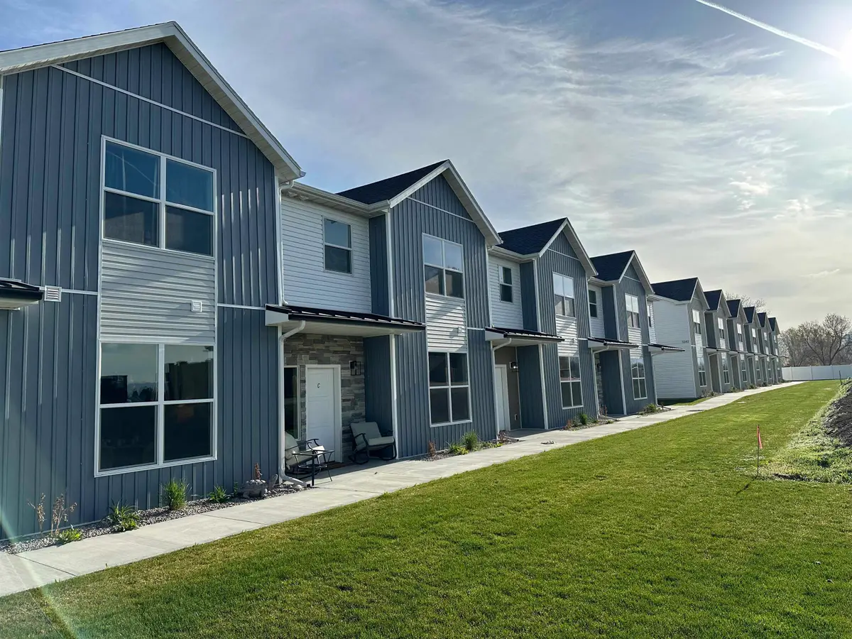 5530 TRUEMAN UNIT D, Chubbuck, ID 83202 - #1