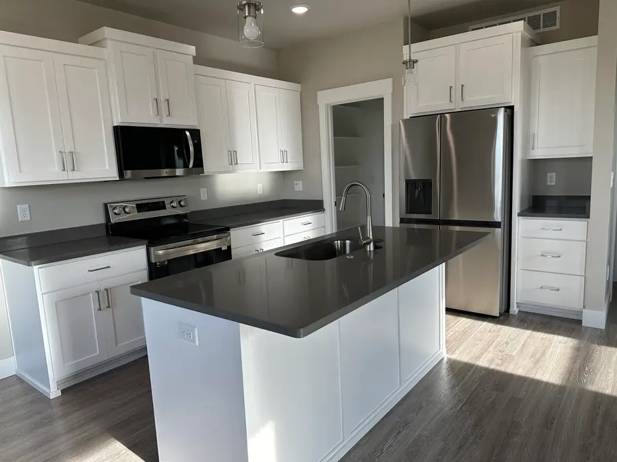 5530 TRUEMAN UNIT D, Chubbuck, ID 83202 - #3