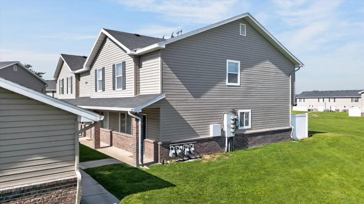 484 Raven Way Unit D, Chubbuck, ID 83202 - #1