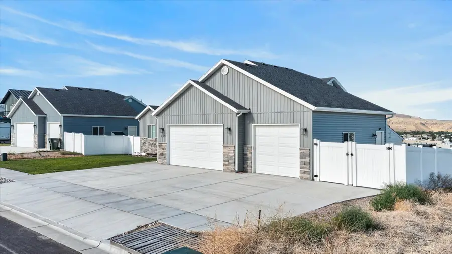 1166 Dolostone, Pocatello, ID 83201 - #2