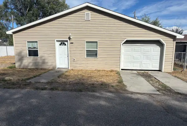 884 Wandell CT, Blackfoot, ID 83221