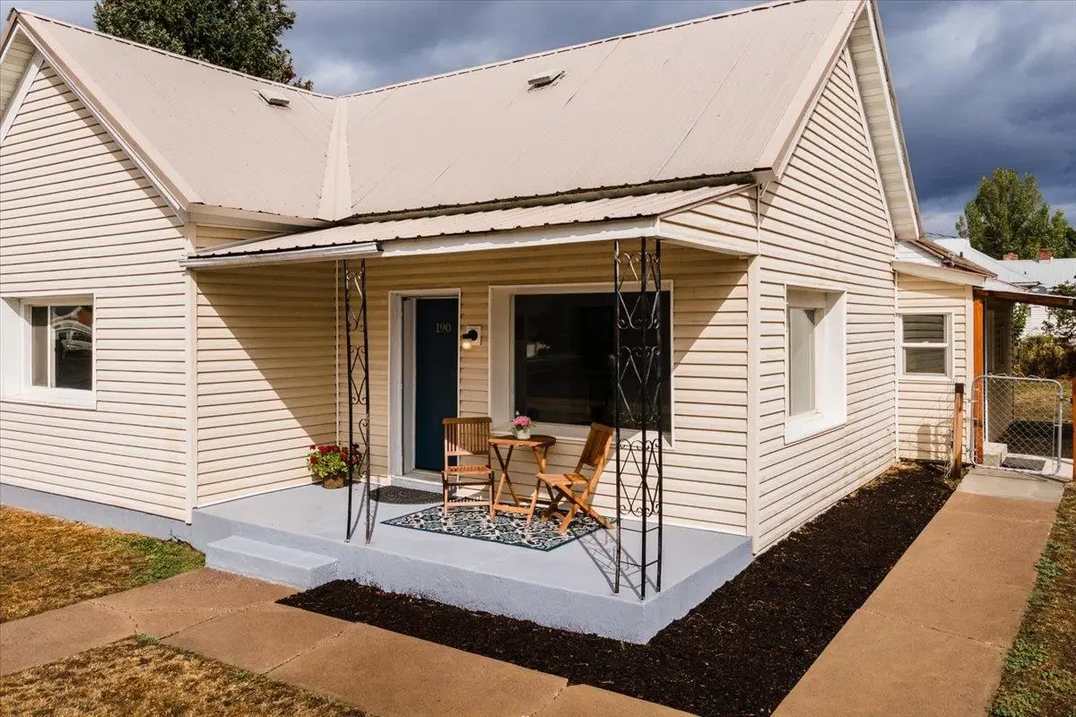 190 W 300 N, Malad City, ID 83252 - #1