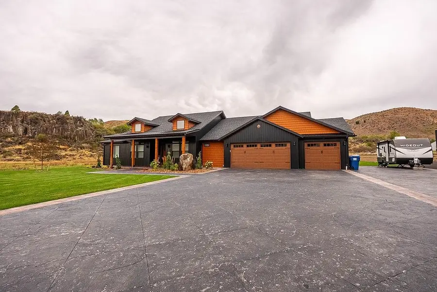 2590 Old Canyon RD, Inkom, ID 83245 - #3