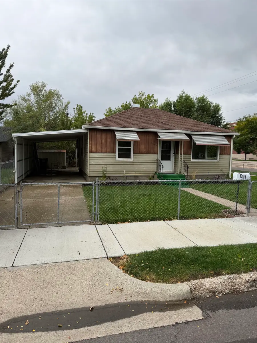 753 N 8th Ave, Pocatello, ID 83201 - #2