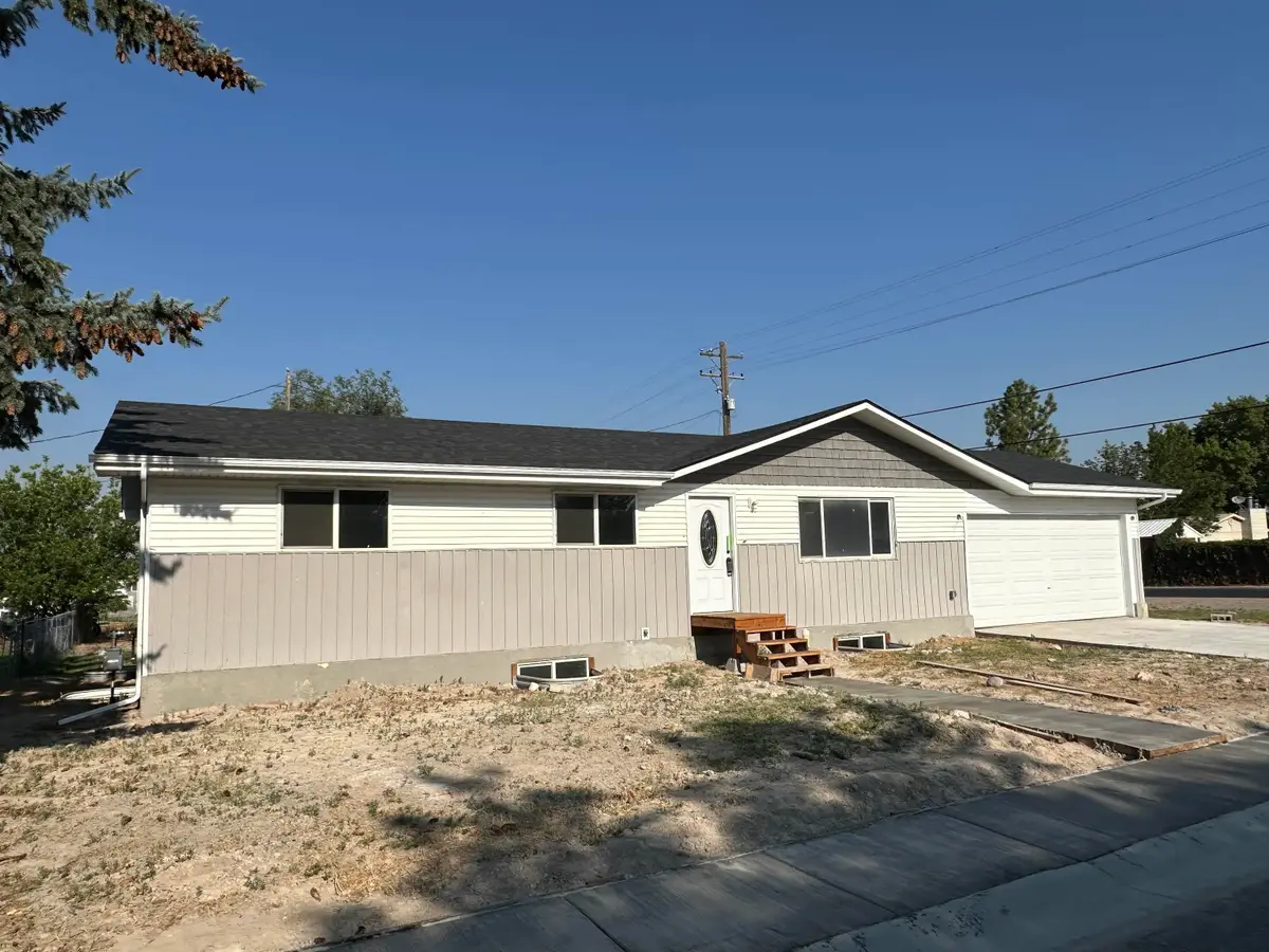 3975 HENDERSON, Pocatello, ID 83201 - #1