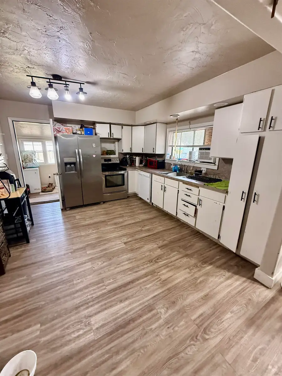 926 S 2nd Ave, Pocatello, ID 83201 - #3