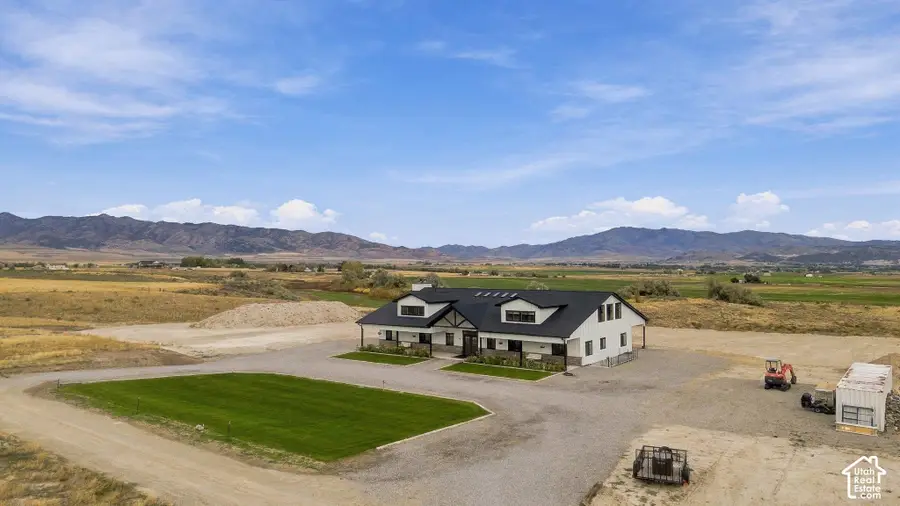 405 N Wonderful Life LN, Malad City, ID 83252 - #3