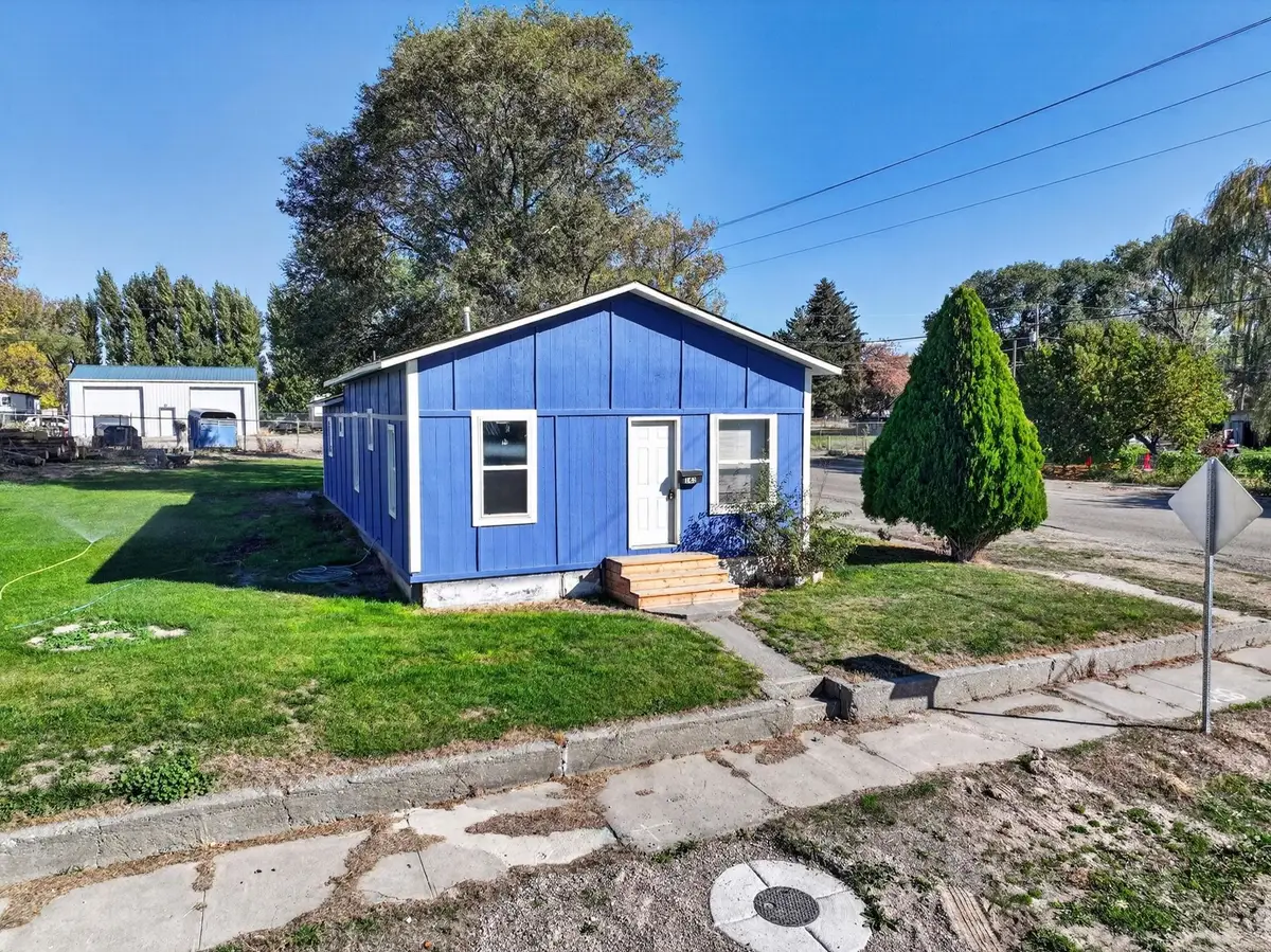 143 Grant Street, American Falls, ID 83211 - #1