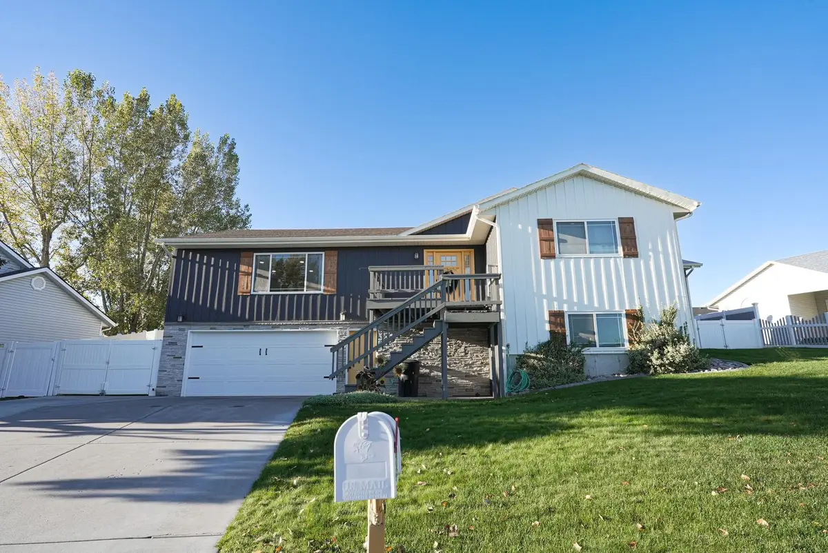372 Autumn, American Falls, ID 83211 - #1