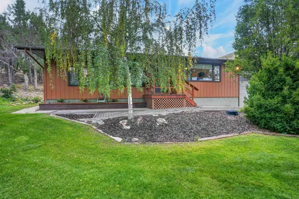 1175 Cactus Dr, Pocatello, ID 83204