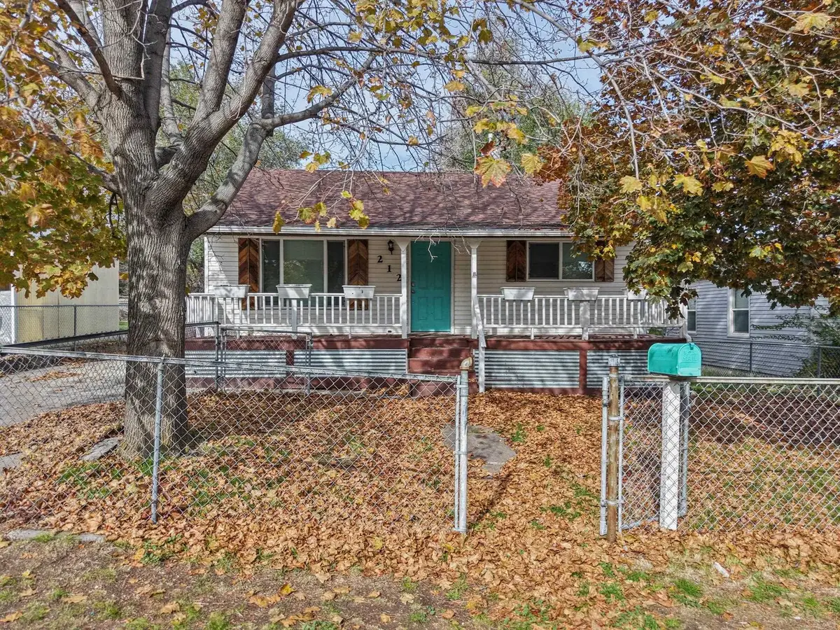 212 Ravine Dr, Pocatello, ID 83204 - #1