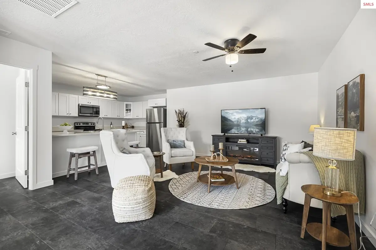 140 Railroad Ave Unit 3, Kellogg, ID 83837 - #1