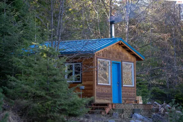 940 Sled Run Trail, Clark Fork, ID 83811