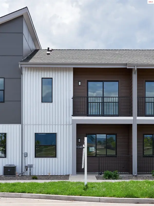 1048 E 4th Avenue, Post Falls, ID 83854