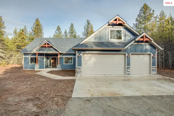 L28B1 E Howard Rd, Athol, ID 83801