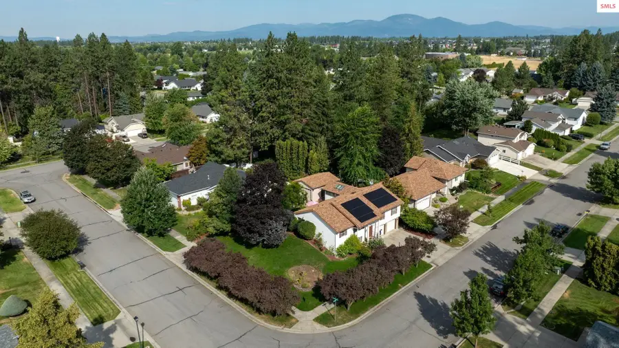 5723 N Christopher Drive, Coeur Dalene, ID 83835 - Image #3