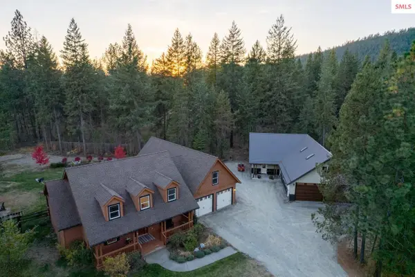 110 Sheri Dr., Moyie Springs, ID 83845