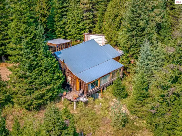 1213 Tanglewood Dr, Priest River, ID 83856