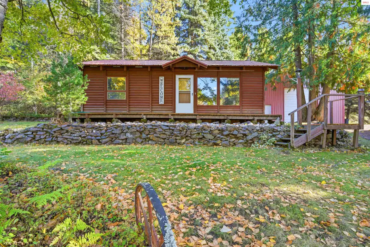 1306 Lakeshore Drive, Sagle, ID 83860 - Image #1