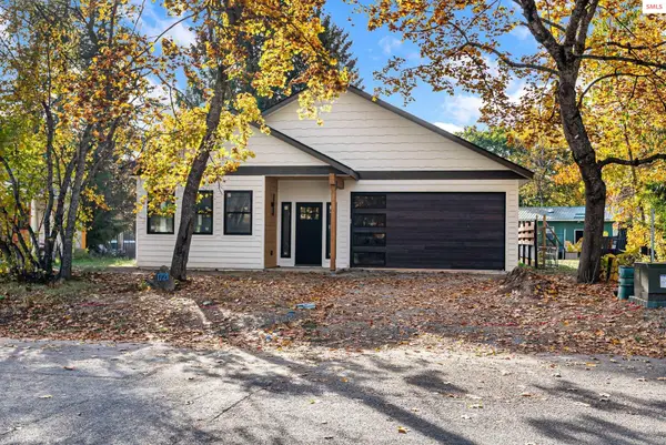 1721 Larch Street, Sandpoint, ID 83864